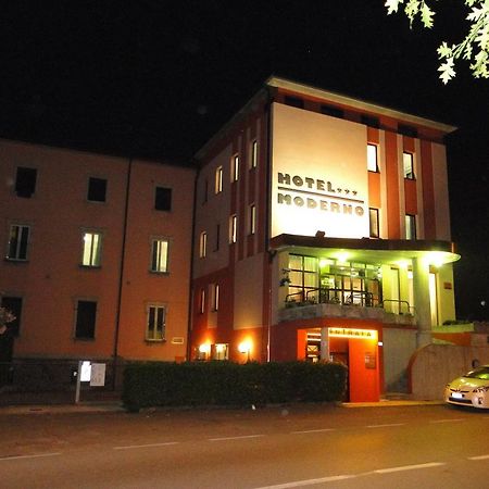 Hotel Moderno Grumello del Monte Ruang foto