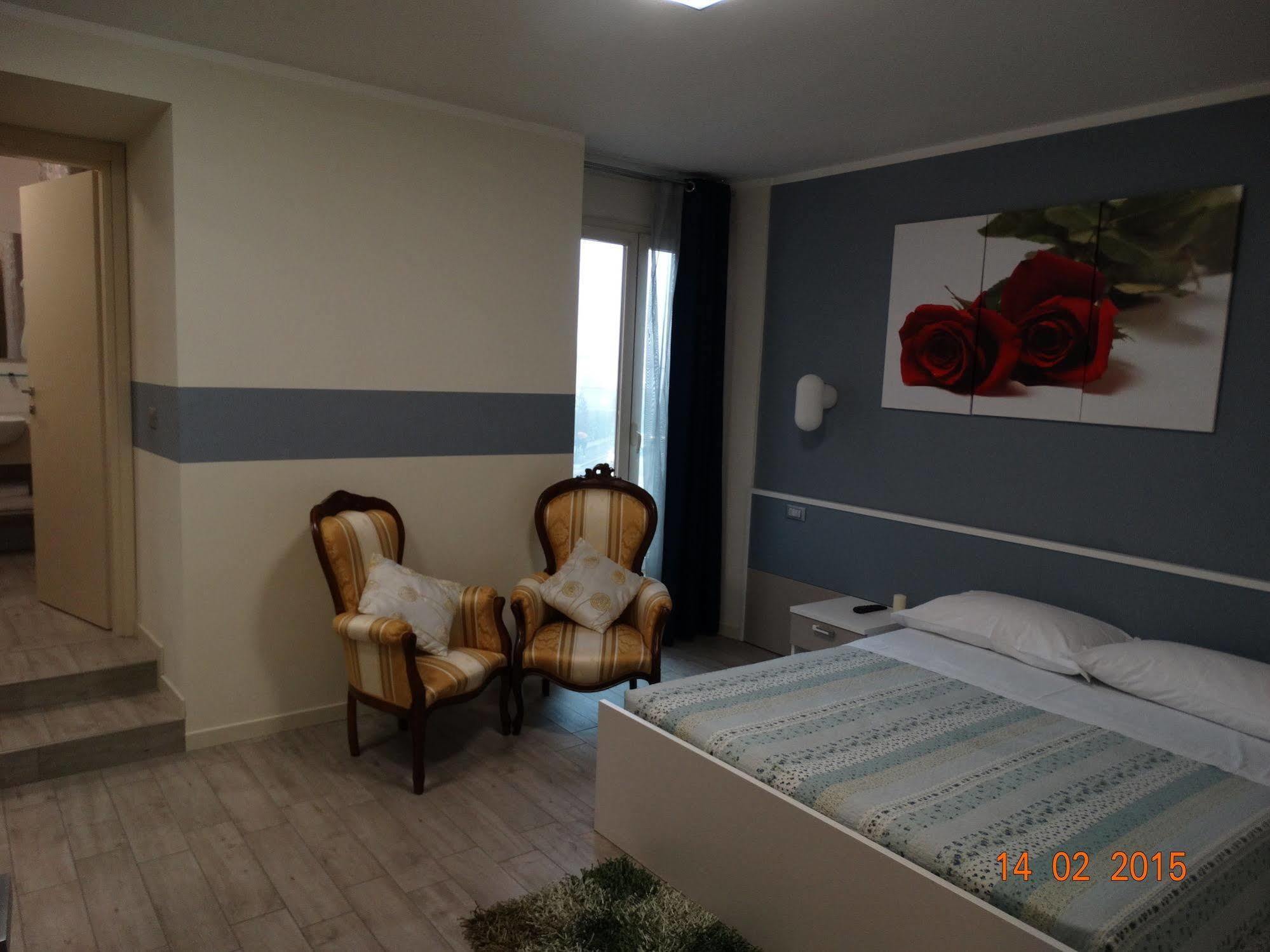 Hotel Moderno Grumello del Monte Bagian luar foto